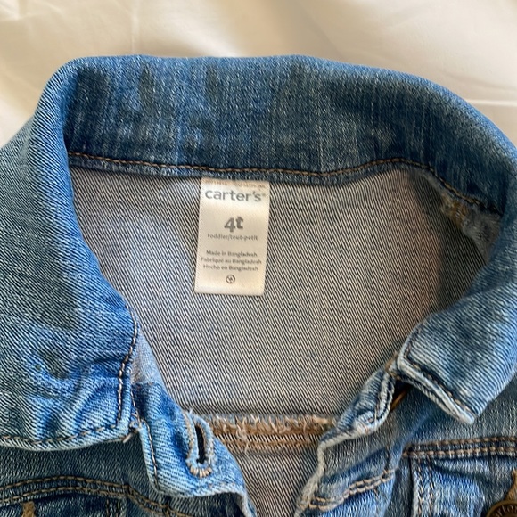 Lot of 2 size 4T denim jackets - GAP & Carters - Picture 2 of 10